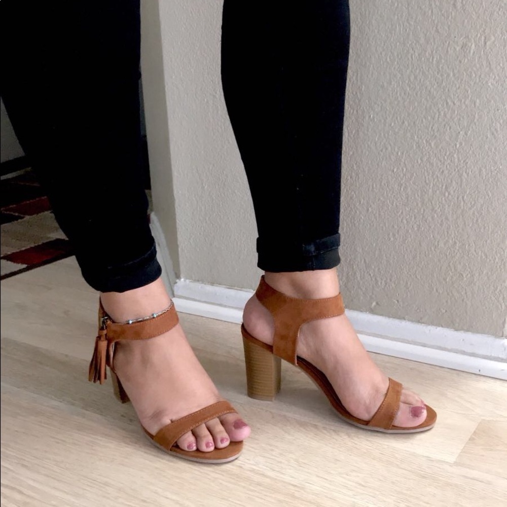 Ladies high heels single band high top sandals